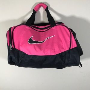 Nike pink duffle bag